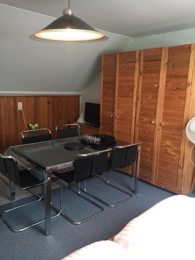 Cozy Room In Residential Alkmaar - Free Parking Экстерьер фото